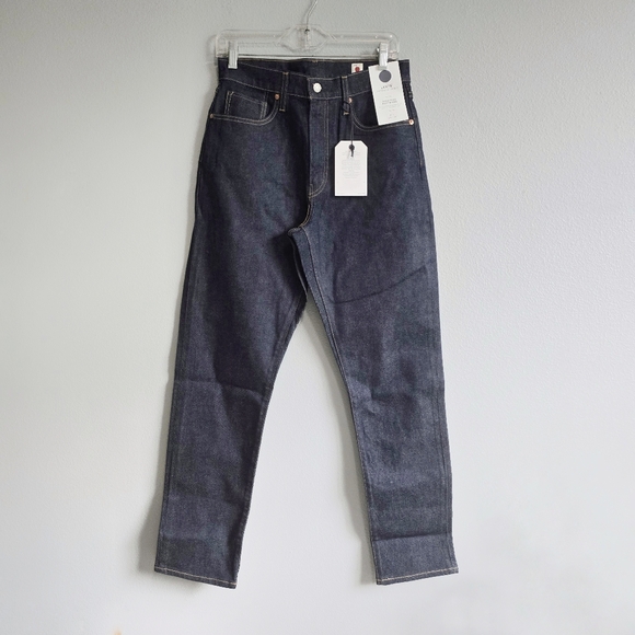 Levi's Japanese Fabric Selvedge High Rise Boyfriend Dark Wash Size 29x30 - Picture 1 of 8